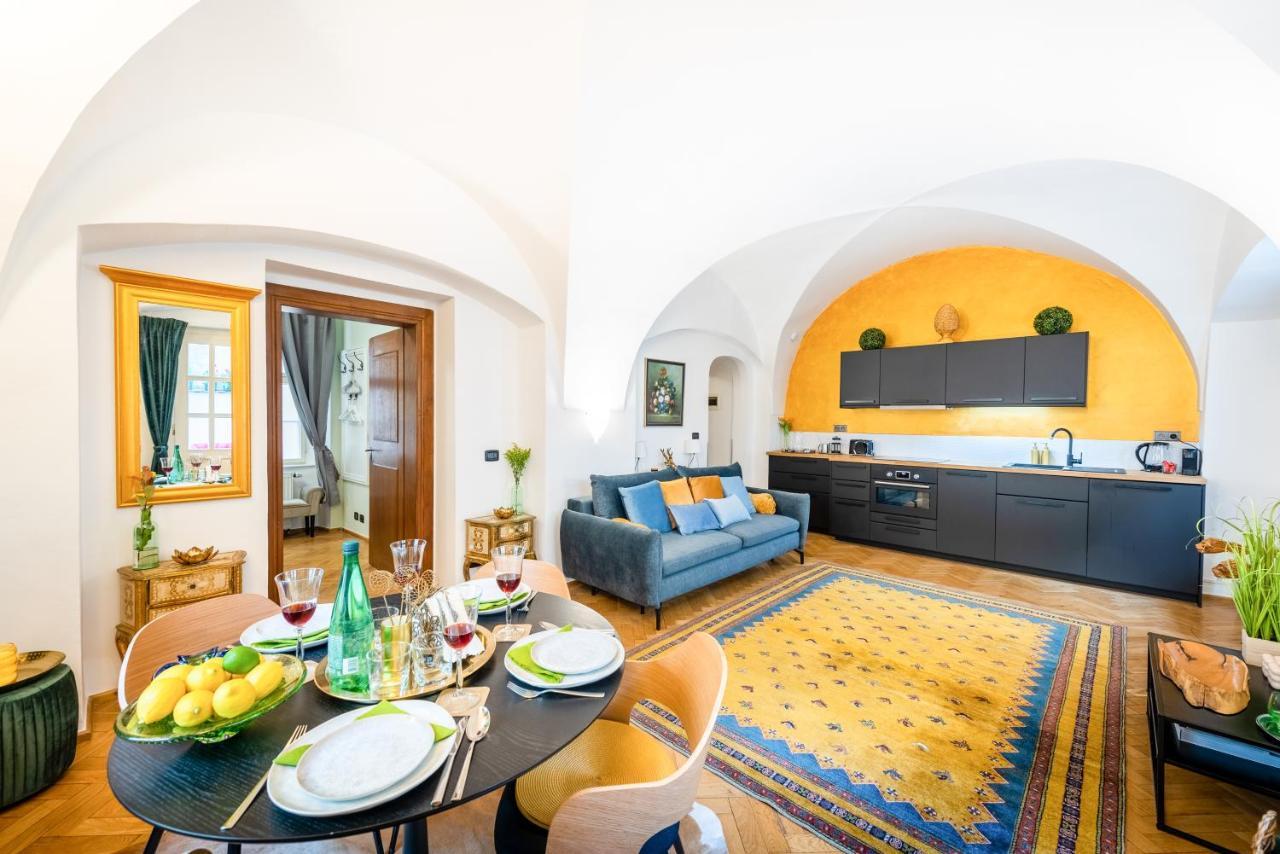 Adam's - Location Apartament Praga